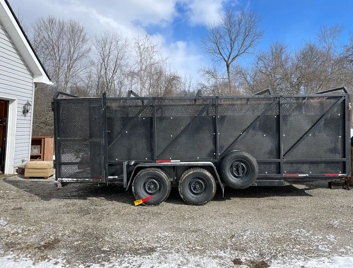 3 Yard Dumpster Rental in Guilderland, NY